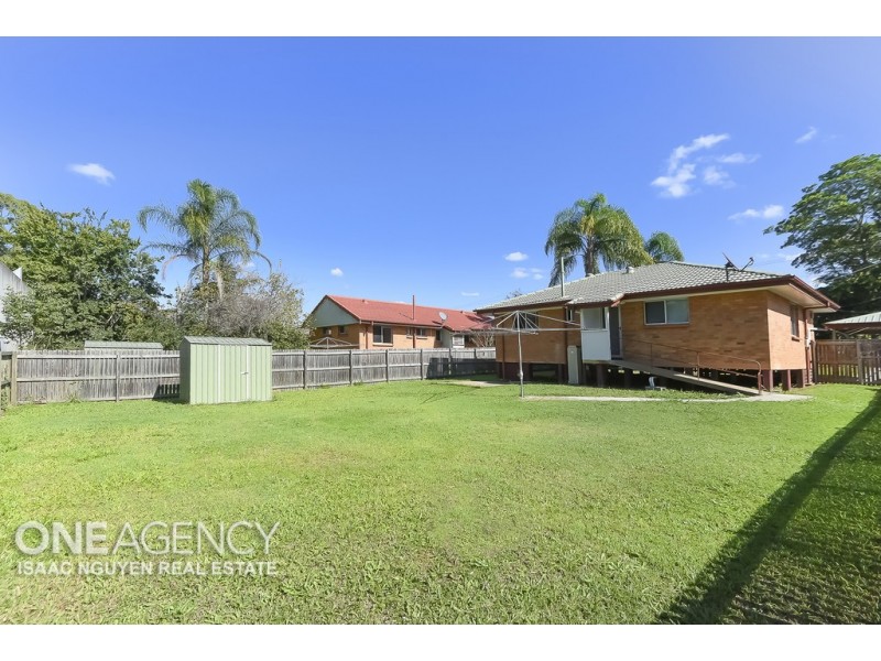 101 Sinclair, Ellen Grove QLD 4078