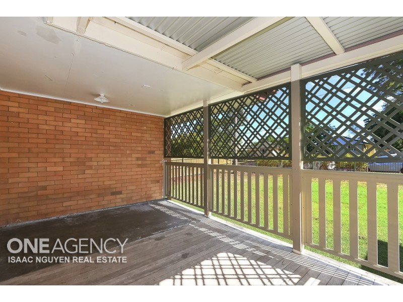 101 Sinclair, Ellen Grove QLD 4078