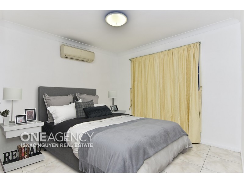 34 Treeline Pl, Durack QLD 4077