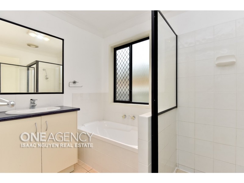 34 Treeline Pl, Durack QLD 4077