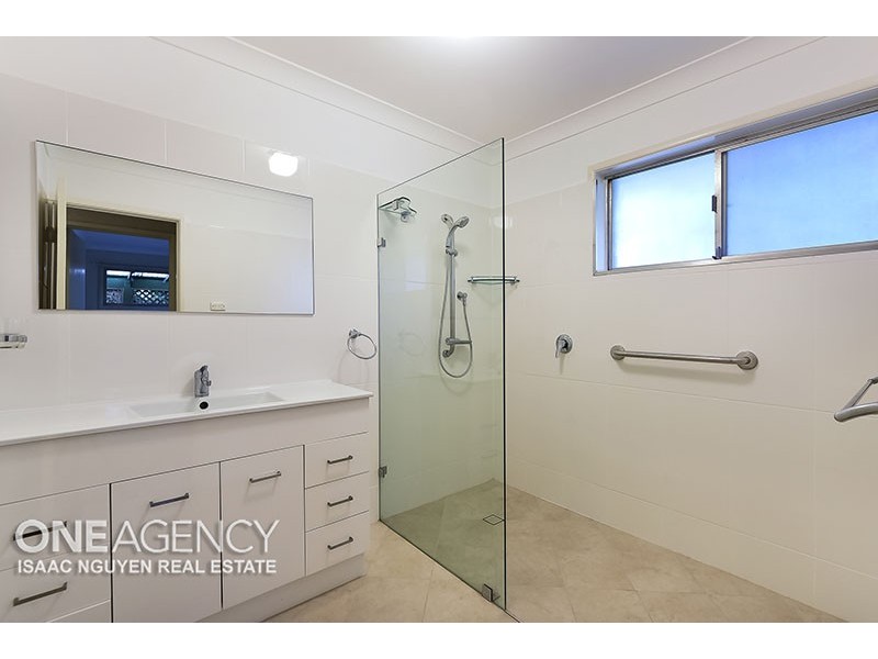 30 Davey Street, Rochedale South QLD 4123