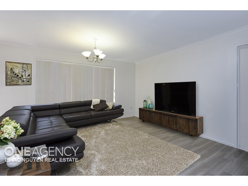 64 Tansey Drive, Tanah Merah QLD 4128