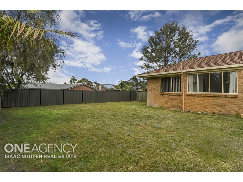 64 Tansey Drive, Tanah Merah QLD 4128