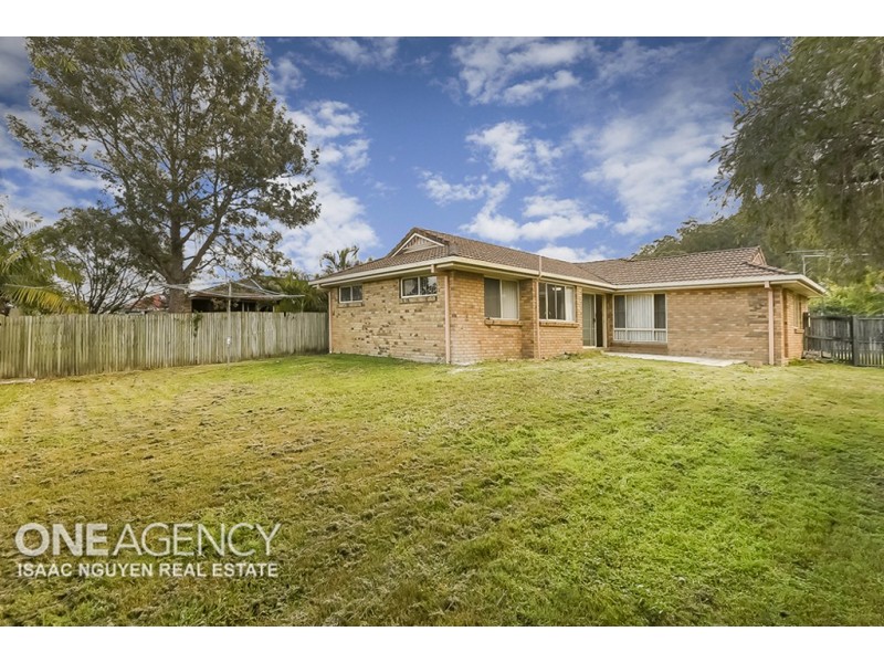 64 Tansey Drive, Tanah Merah QLD 4128