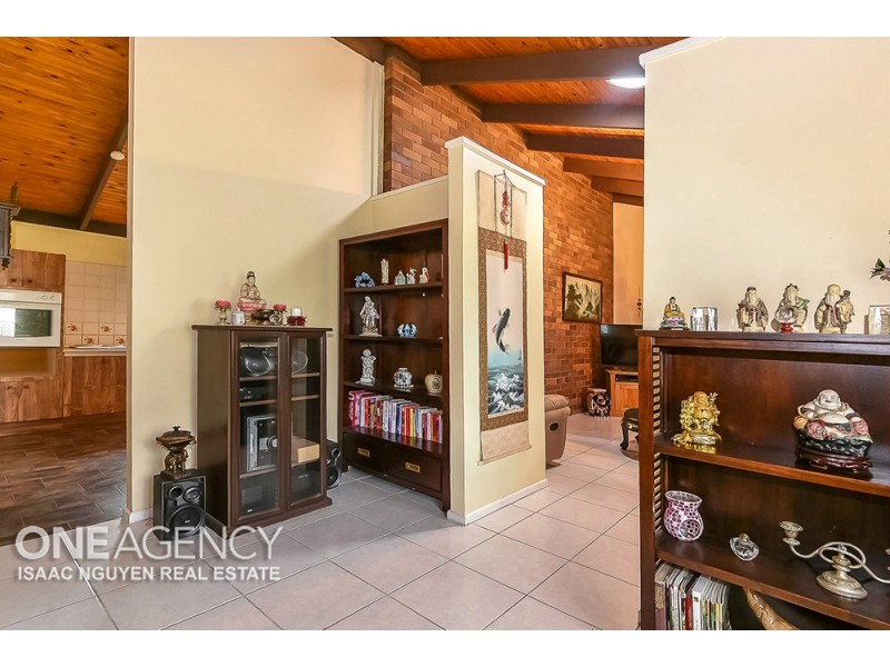 63 Tinaroo St, Durack QLD 4077