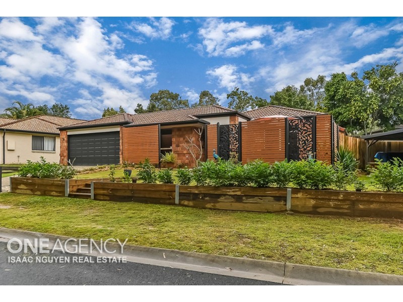 19 Leyburn Cres, Forest Lake QLD 4078