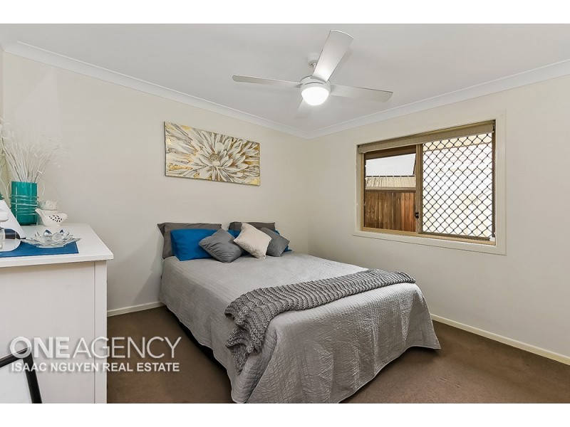 19 Leyburn Cres, Forest Lake QLD 4078