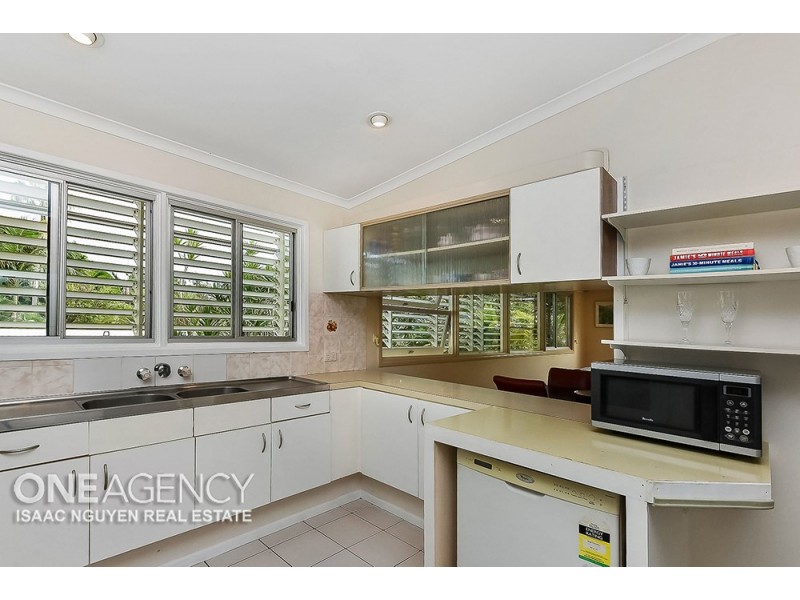 11 Reedan Street, Everton Park QLD 4053