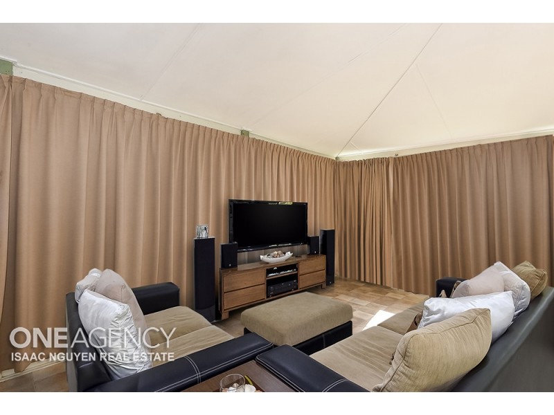 40-42 Owens St, Marburg QLD 4346