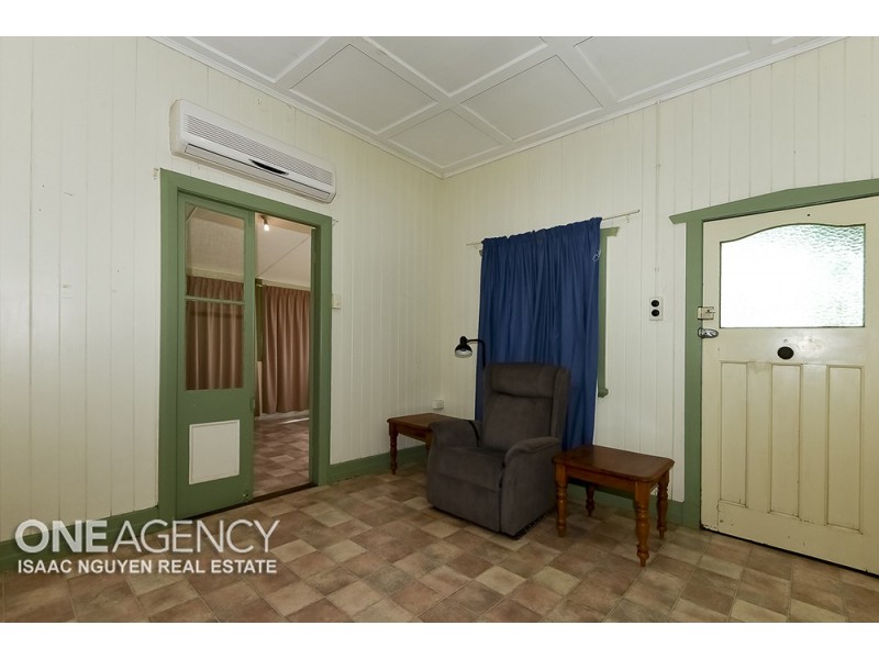 40-42 Owens St, Marburg QLD 4346