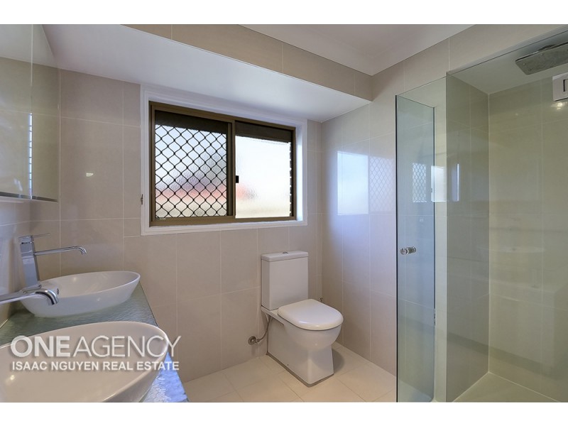 3 Springfield Pl, Forest Lake QLD 4078