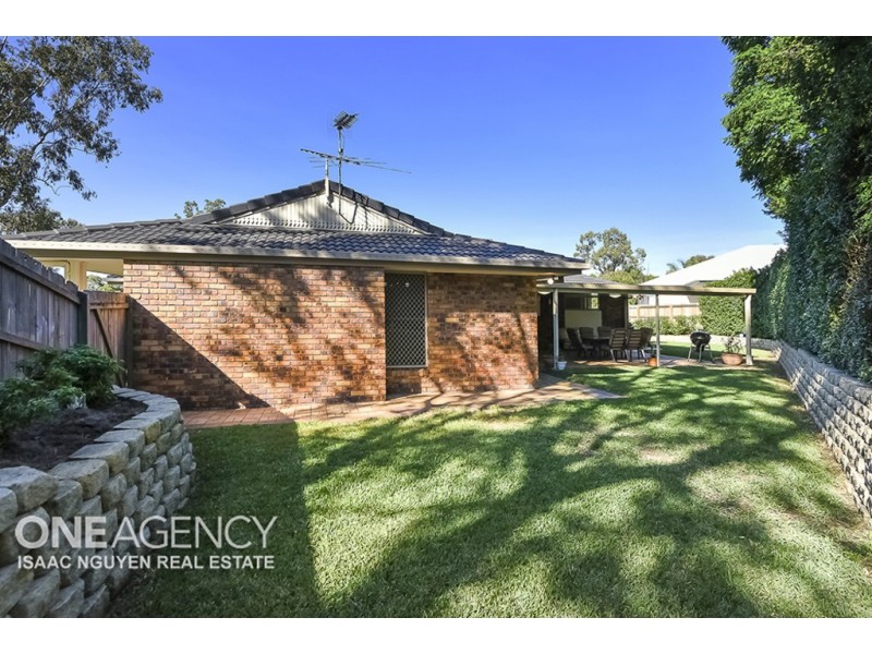 3 Springfield Pl, Forest Lake QLD 4078