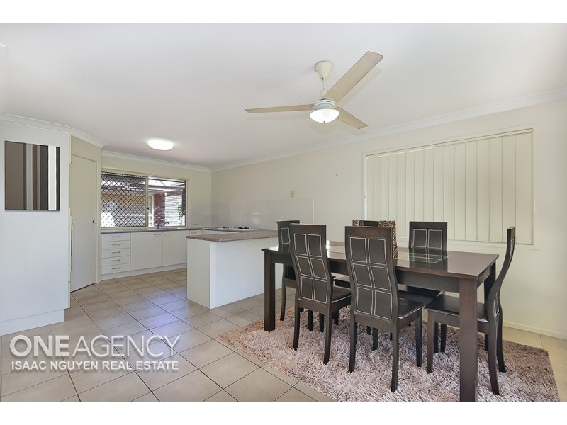 52 Acorn Street, Forest Lake QLD 4078