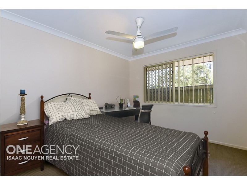 52 Acorn Street, Forest Lake QLD 4078