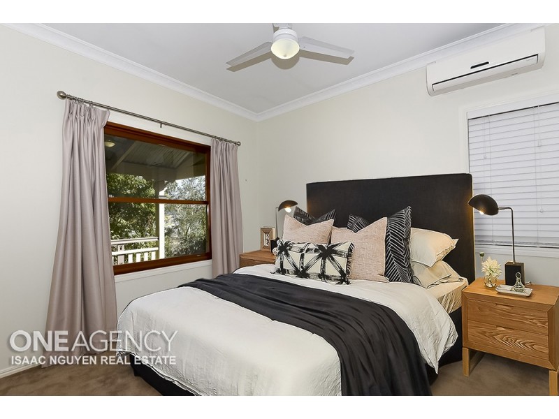38 Frankland Ave, Waterford QLD 4133