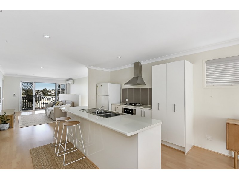 26 Laguna Cr, Springfield Lakes QLD 4300