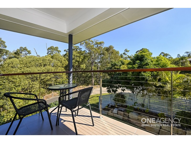 45 Christopher Pl, Sinnamon Park QLD 4073