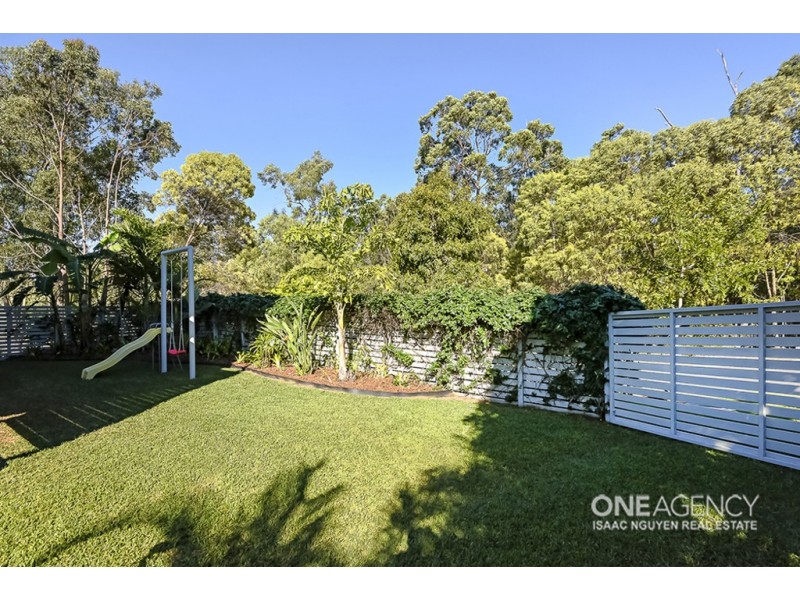 45 Christopher Pl, Sinnamon Park QLD 4073