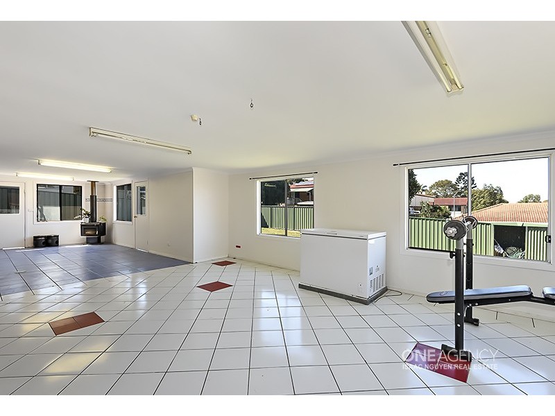 22 Akama Rd, Durack QLD 4077