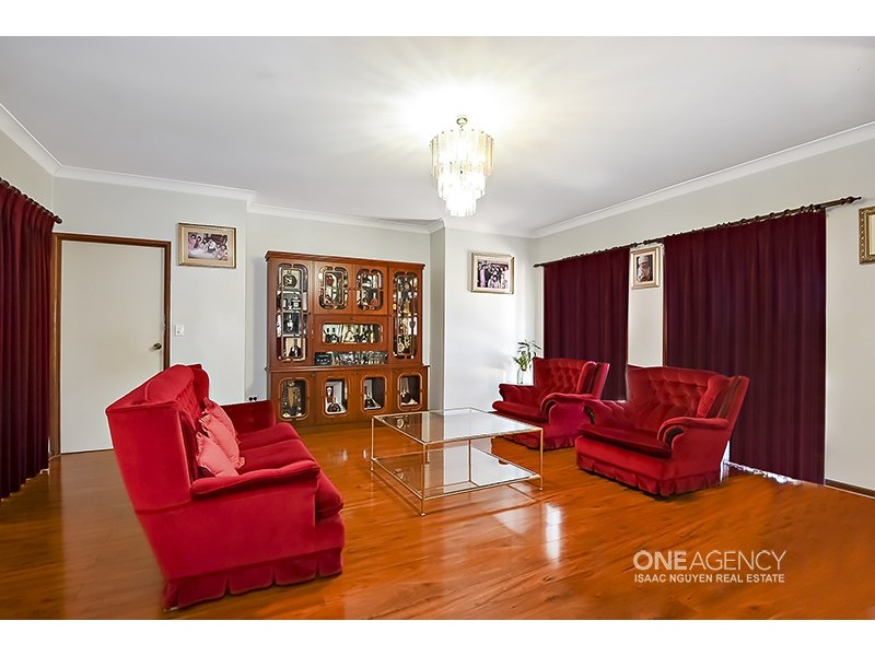 277 Blunder Rd, Durack QLD 4077