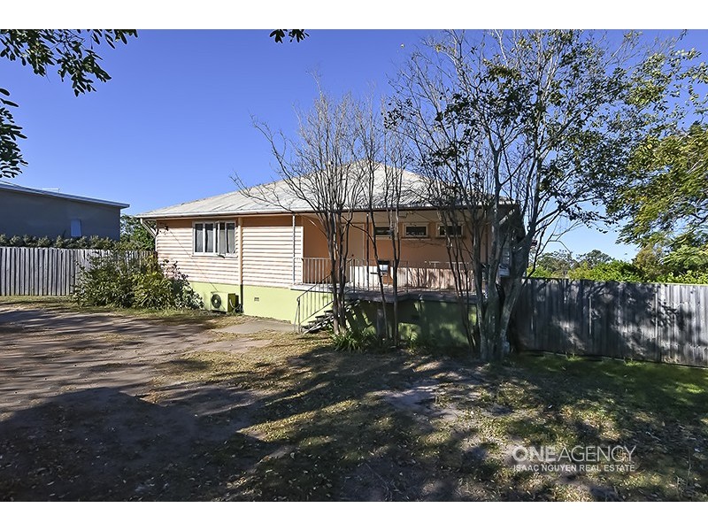 834 Oxley Rd, Corinda QLD 4075