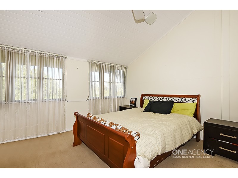 834 Oxley Rd, Corinda QLD 4075
