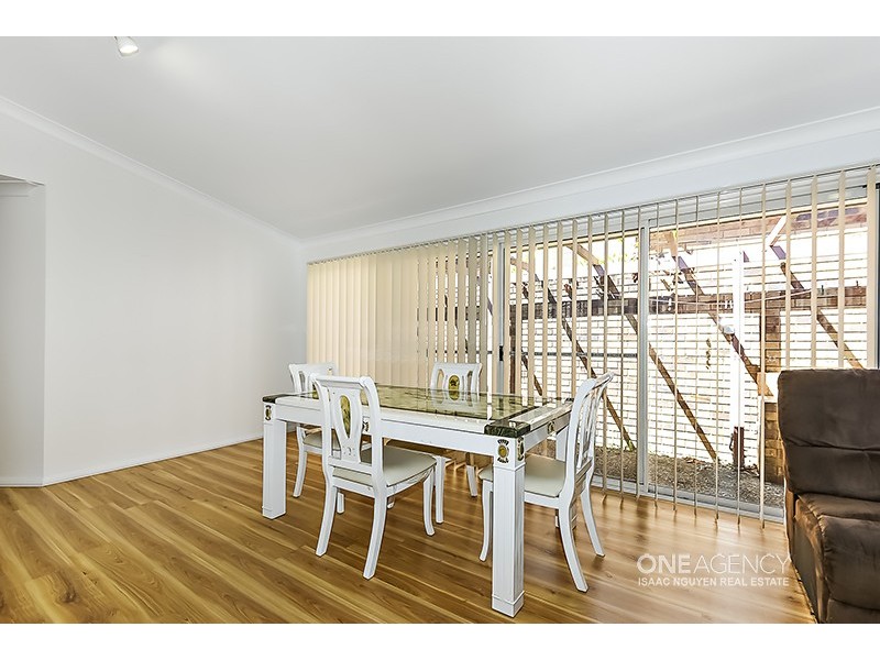 21 Mulgrave Cr, Forest Lake QLD 4078