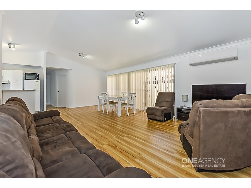 21 Mulgrave Cr, Forest Lake QLD 4078