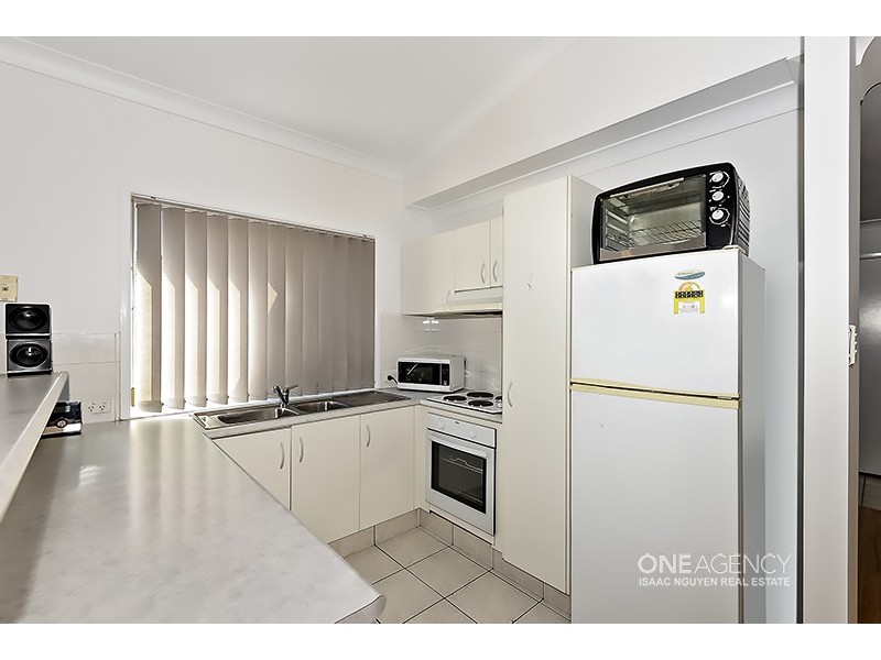 21 Mulgrave Cr, Forest Lake QLD 4078