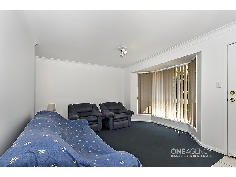 21 Mulgrave Cr, Forest Lake QLD 4078