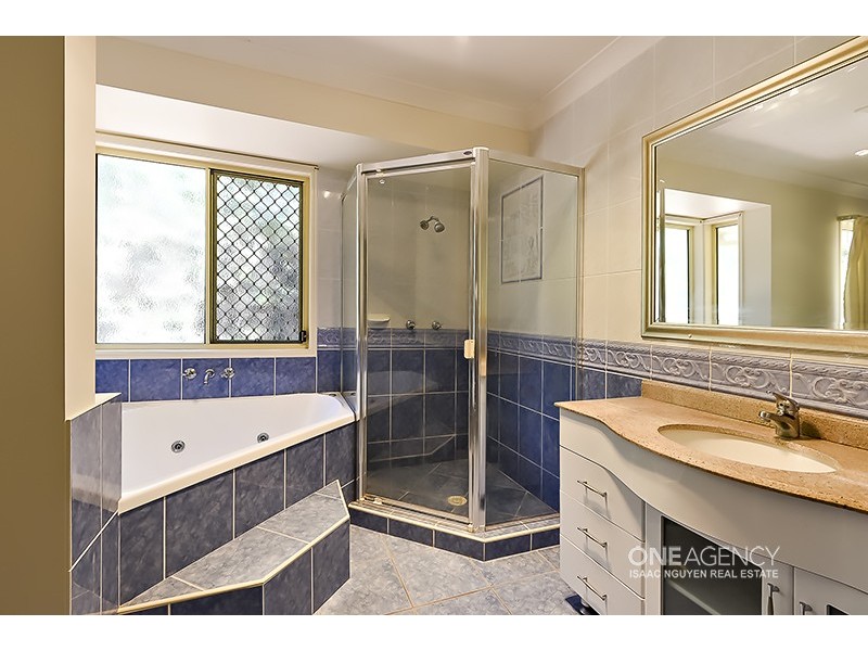 43 Viewpoint Dr, Springfield Lakes QLD 4300