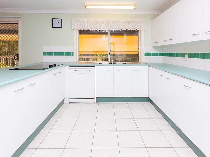 45 Greenwood Village Rd, Redbank Plains QLD 4301