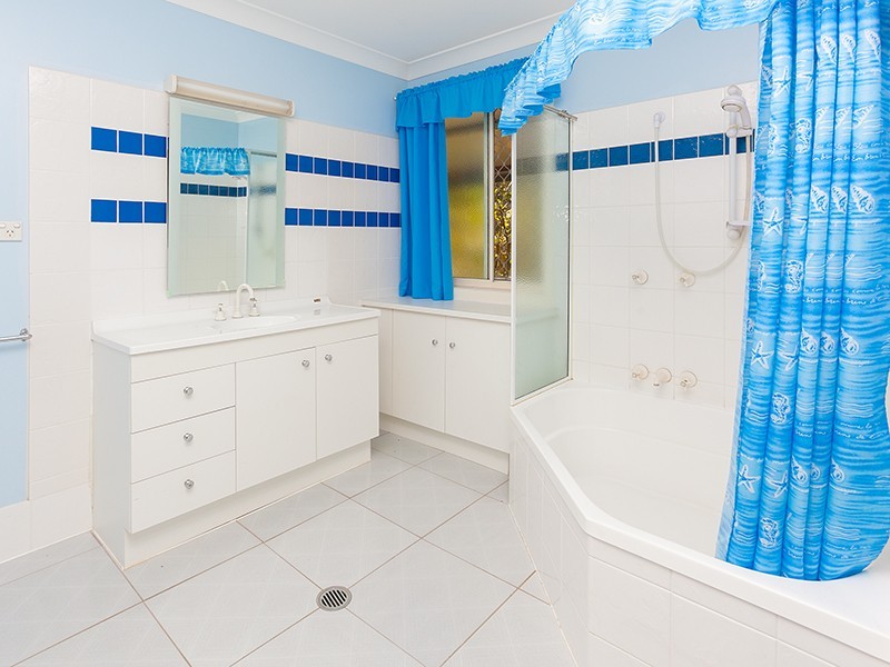 45 Greenwood Village Rd, Redbank Plains QLD 4301