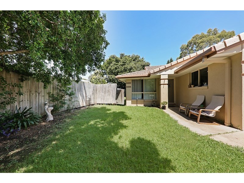 45 Cambridge St, Silkstone QLD 4304