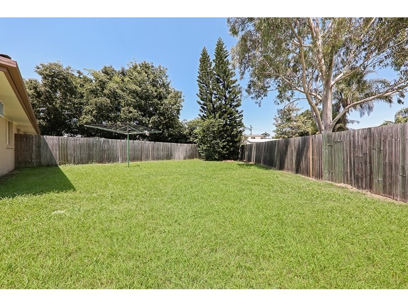 45 Cambridge St, Silkstone QLD 4304