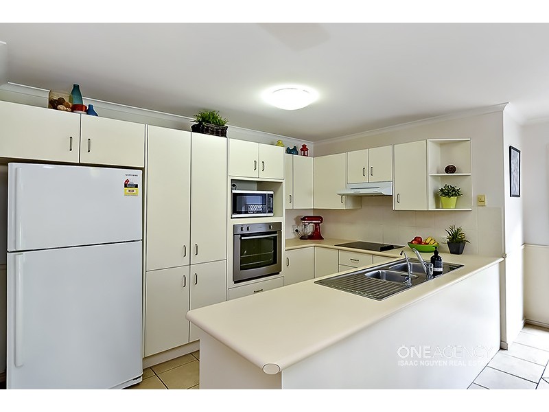 40 Leichhardt Cct, Forest Lake QLD 4078