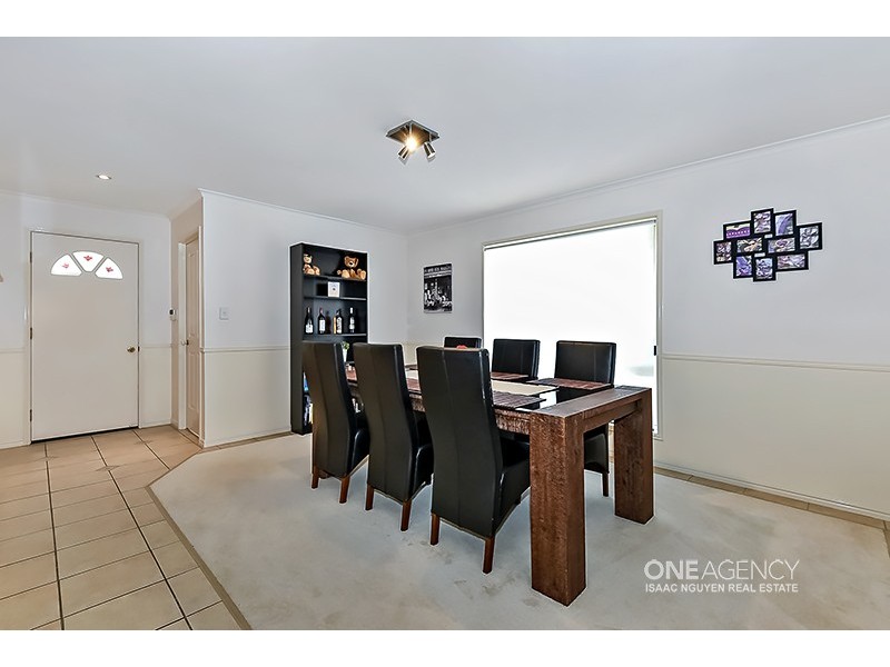 40 Leichhardt Cct, Forest Lake QLD 4078