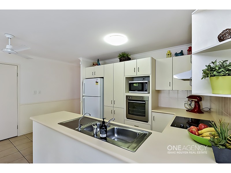 40 Leichhardt Cct, Forest Lake QLD 4078