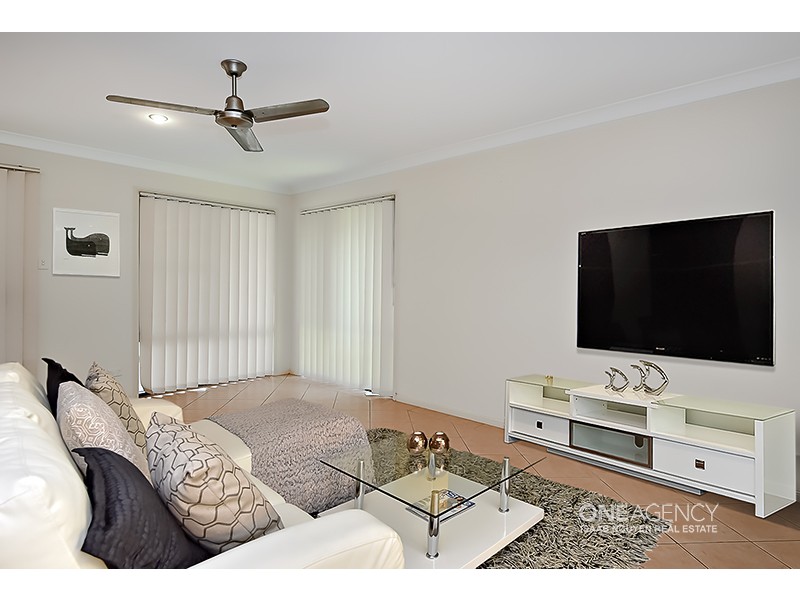 71 Claremont Pde, Forest Lake QLD 4078