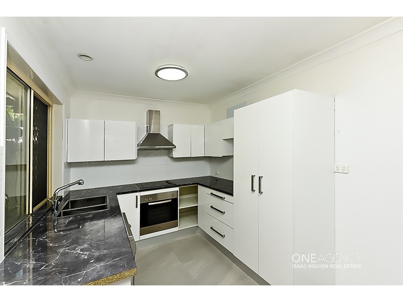 36 Clarendon Cir, Forest Lake QLD 4078
