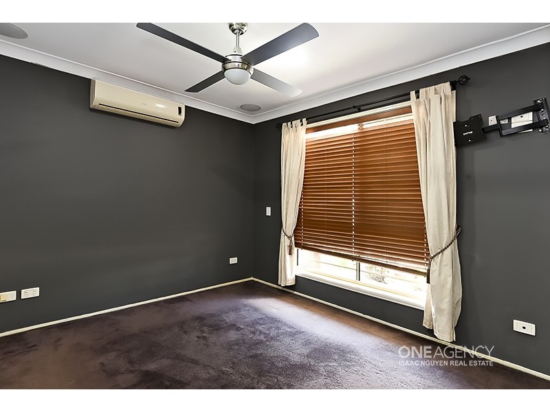 36 Clarendon Cir, Forest Lake QLD 4078