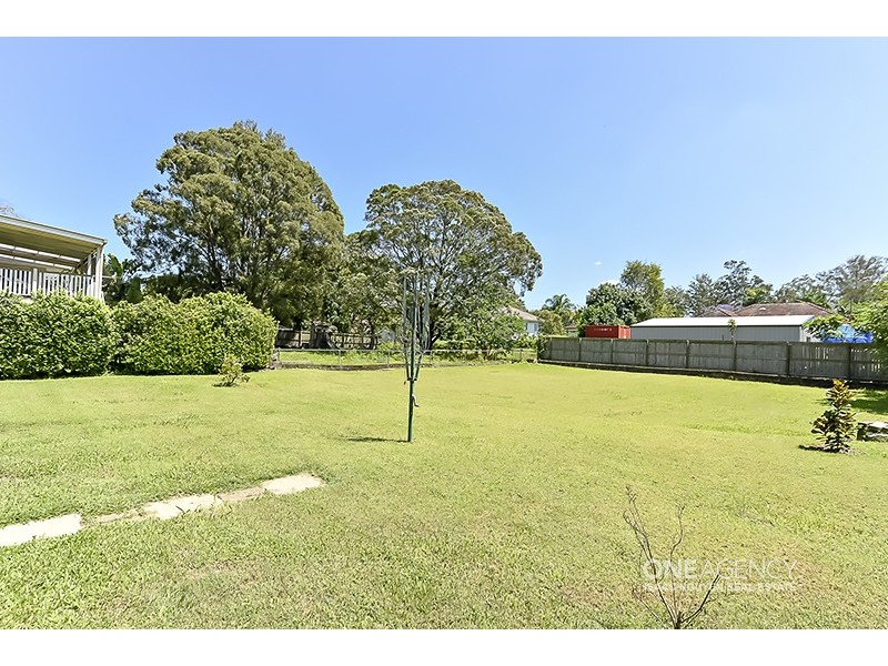 15 Gladstone St, Oxley QLD 4075