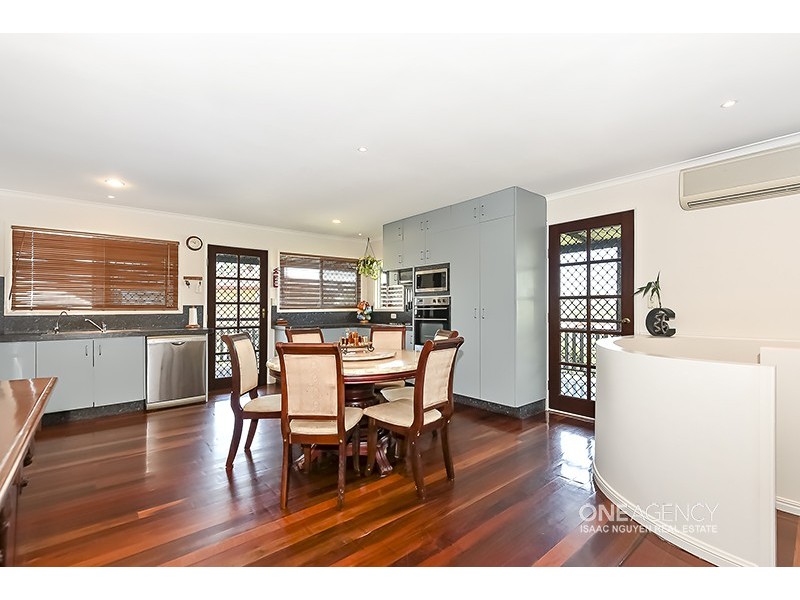 5 Glenala Rd, Durack QLD 4077