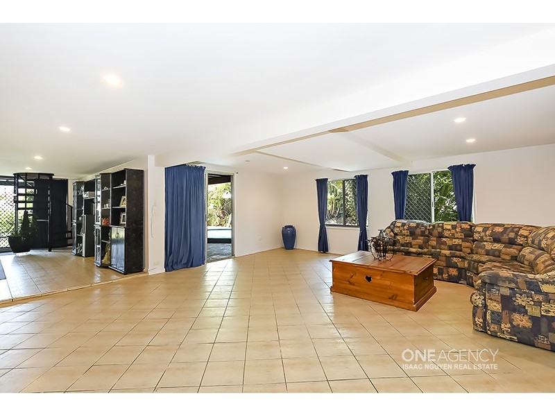 5 Glenala Rd, Durack QLD 4077