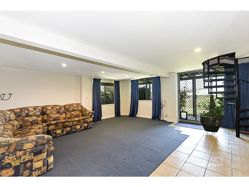 5 Glenala Rd, Durack QLD 4077