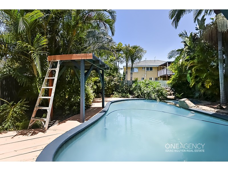 5 Glenala Rd, Durack QLD 4077