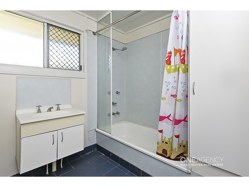 77 Sinclair Drive, Ellen Grove QLD 4078