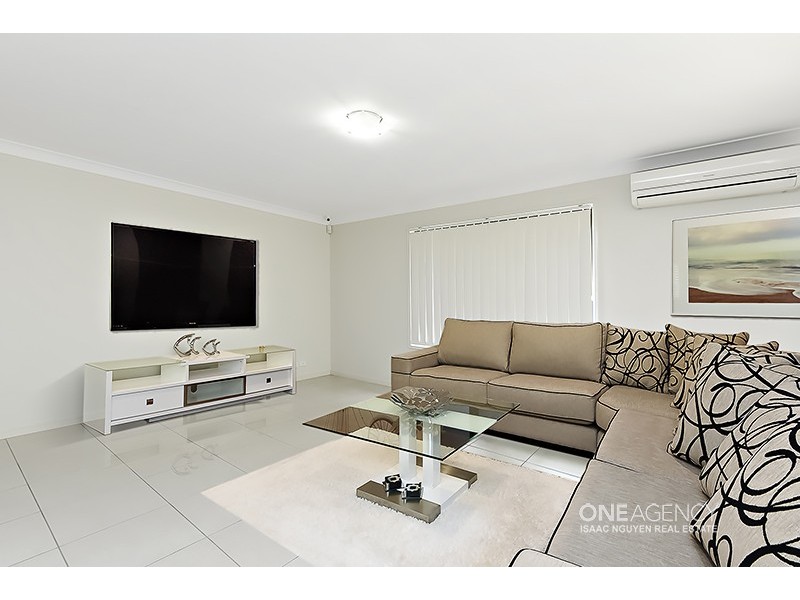 4 Sunny St, Doolandella QLD 4077