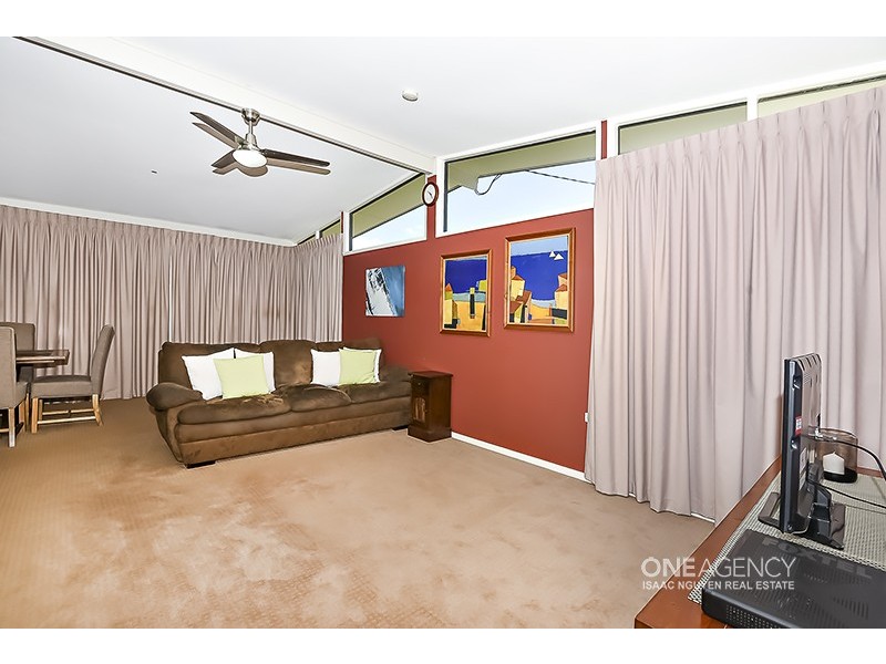 17 Medora St, Durack QLD 4077