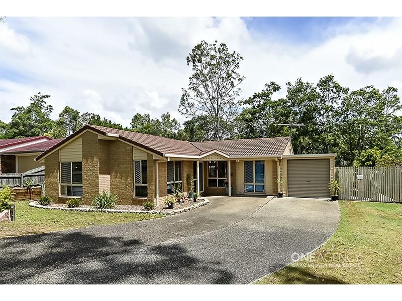 18 Pringle Pl, Forest Lake QLD 4078